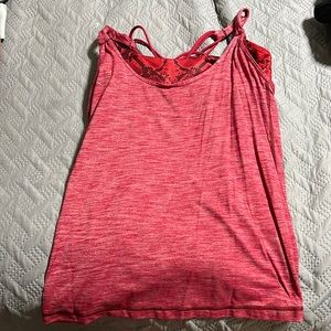 Lululemon tank top with build in bra